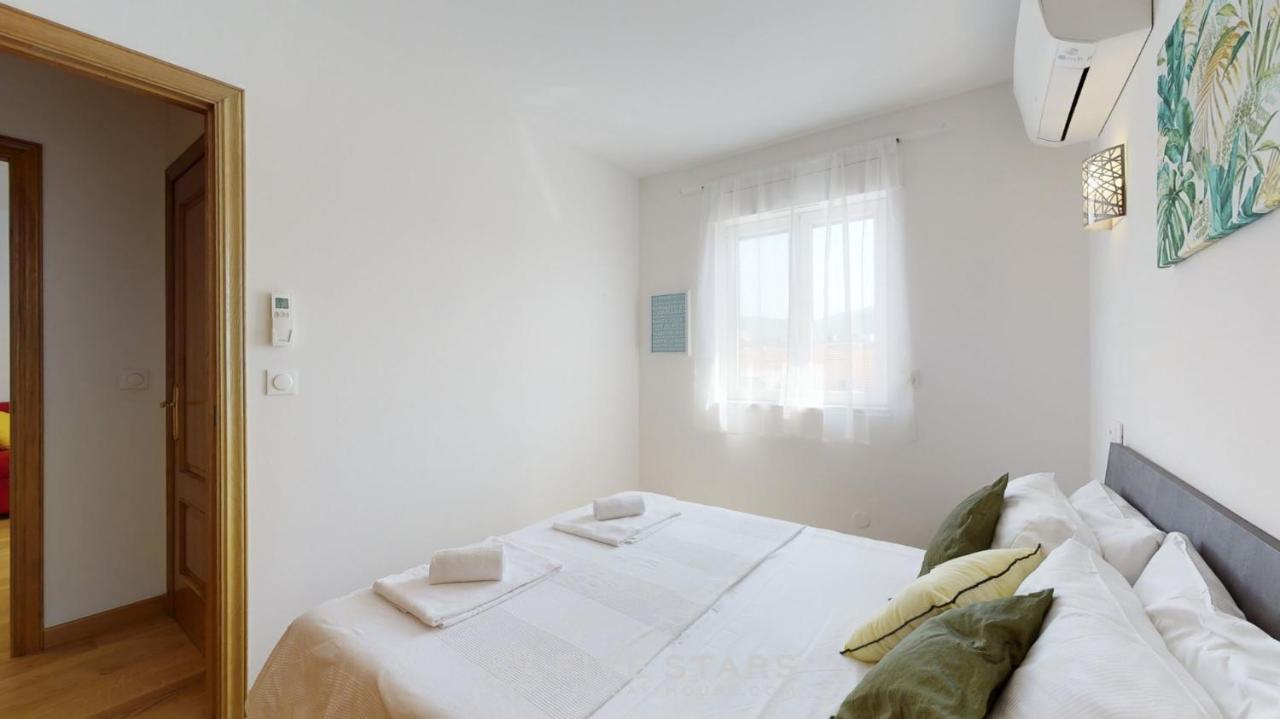 Zhara Suite Five Stars Holiday House - Generale Νίκαια Εξωτερικό φωτογραφία